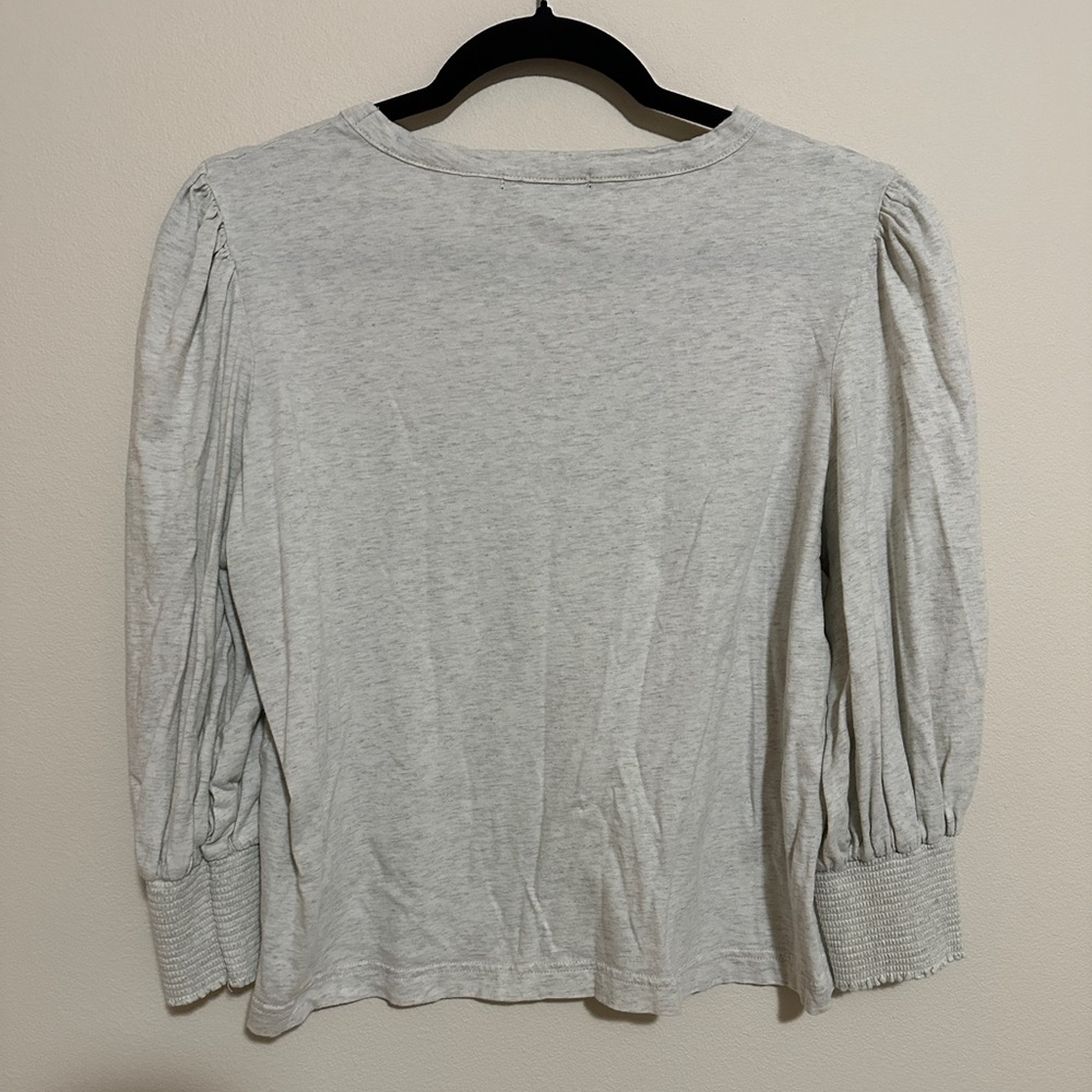 ♻️ 7 For All Mankind Cream/Gray Blouse - Picture 5 of 8